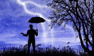 江苏南通遭极端天气 江苏南通遭极端天气